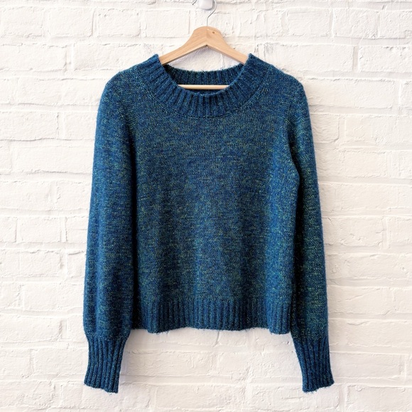 XiRENA || Dillan Sweater in Northern Lights Blue Green Medium - Picture 2 of 8